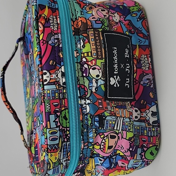 Cosmetic Bag Be Ready - tokidoki Kaiju City - Picture 3 of 6